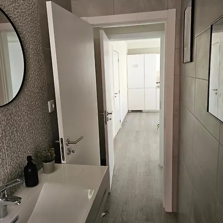 Oldtown Nightlife 2 Apartman Faro