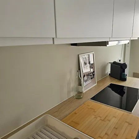 Oldtown Nightlife 2 *